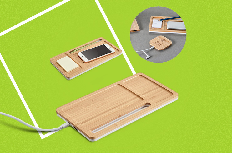 Organizador de secretária em bambu e ABS. Inclui carregador wireless, hub USB e suporte para telemóvel.